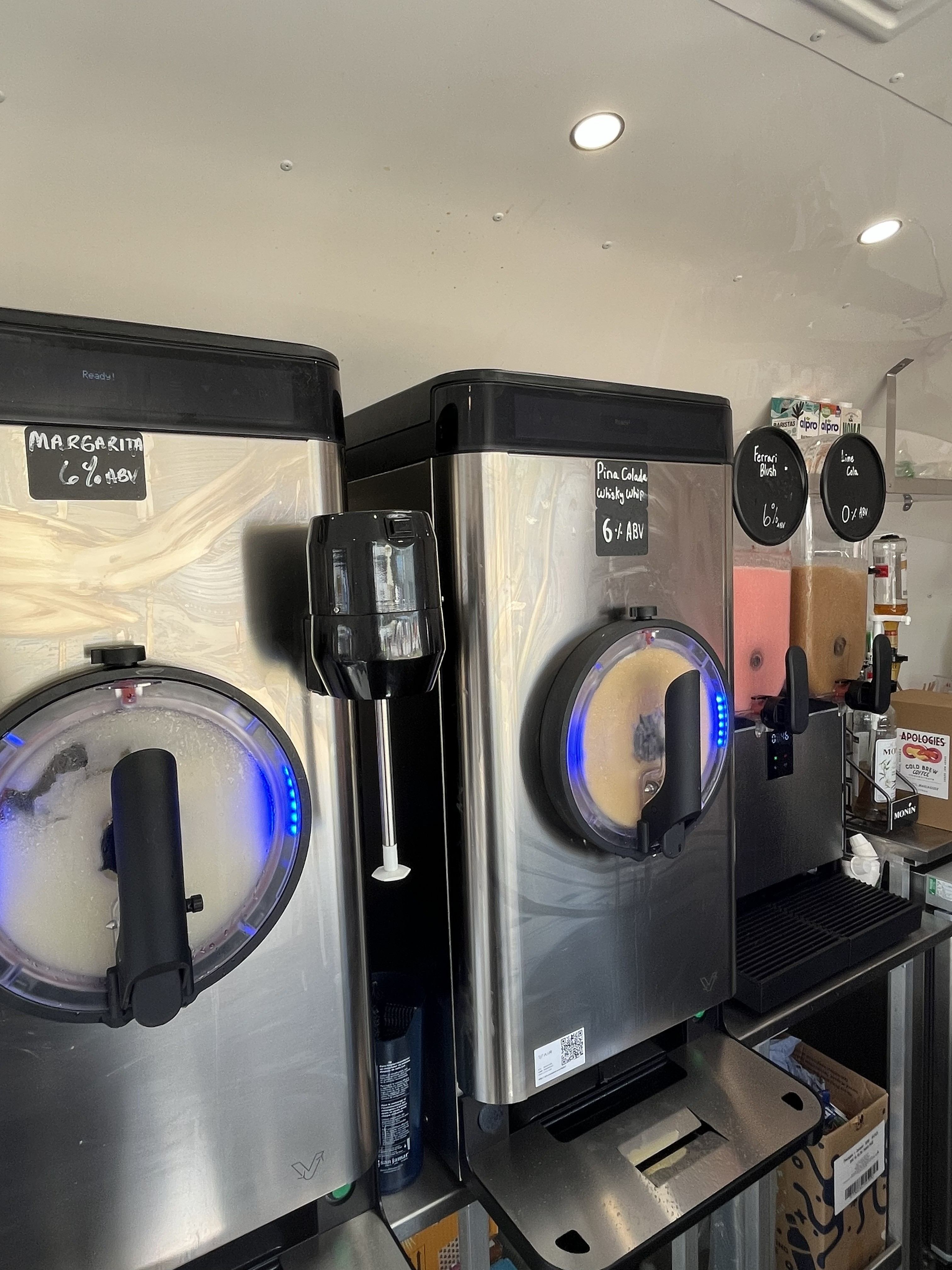 Whip It frozen drinks machines setup